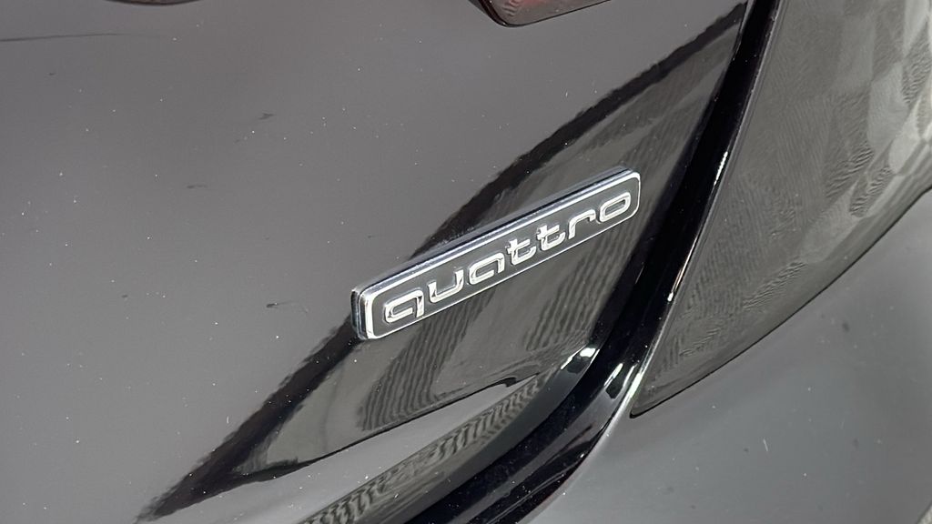 2023 Audi A4 Premium Plus 10