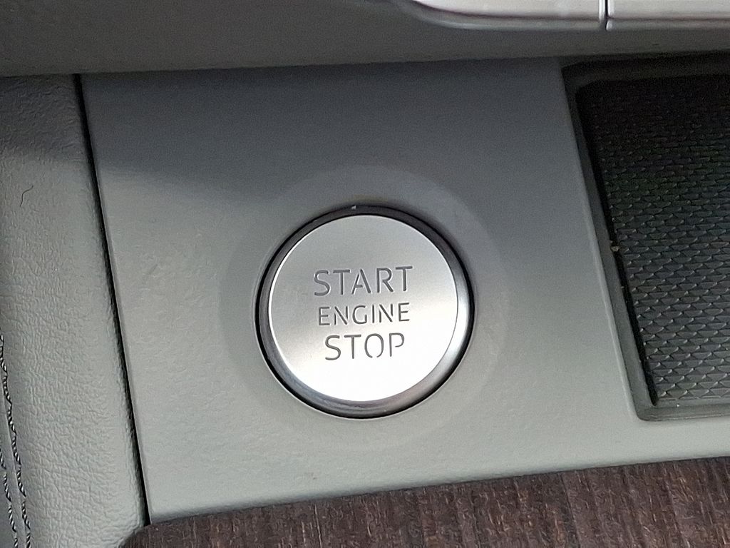 Thumbnail: 2022 Audi Q5 - 25