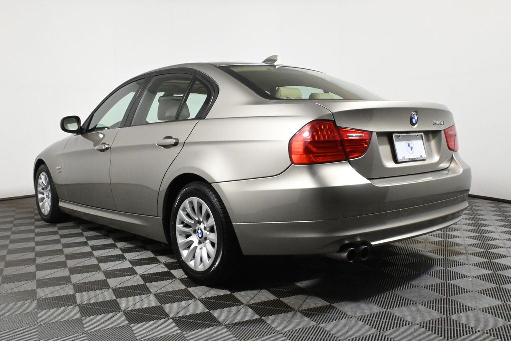 2009 BMW 3 Series 328i xDrive 5