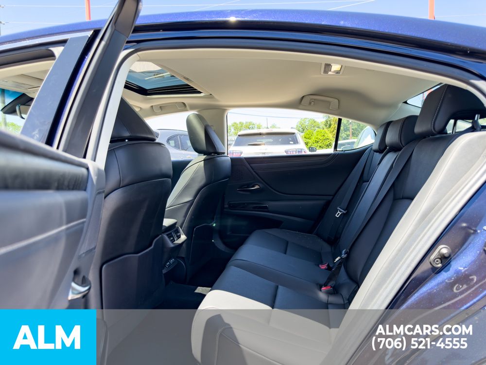Used 2023 Blue Lexus 350 image 16