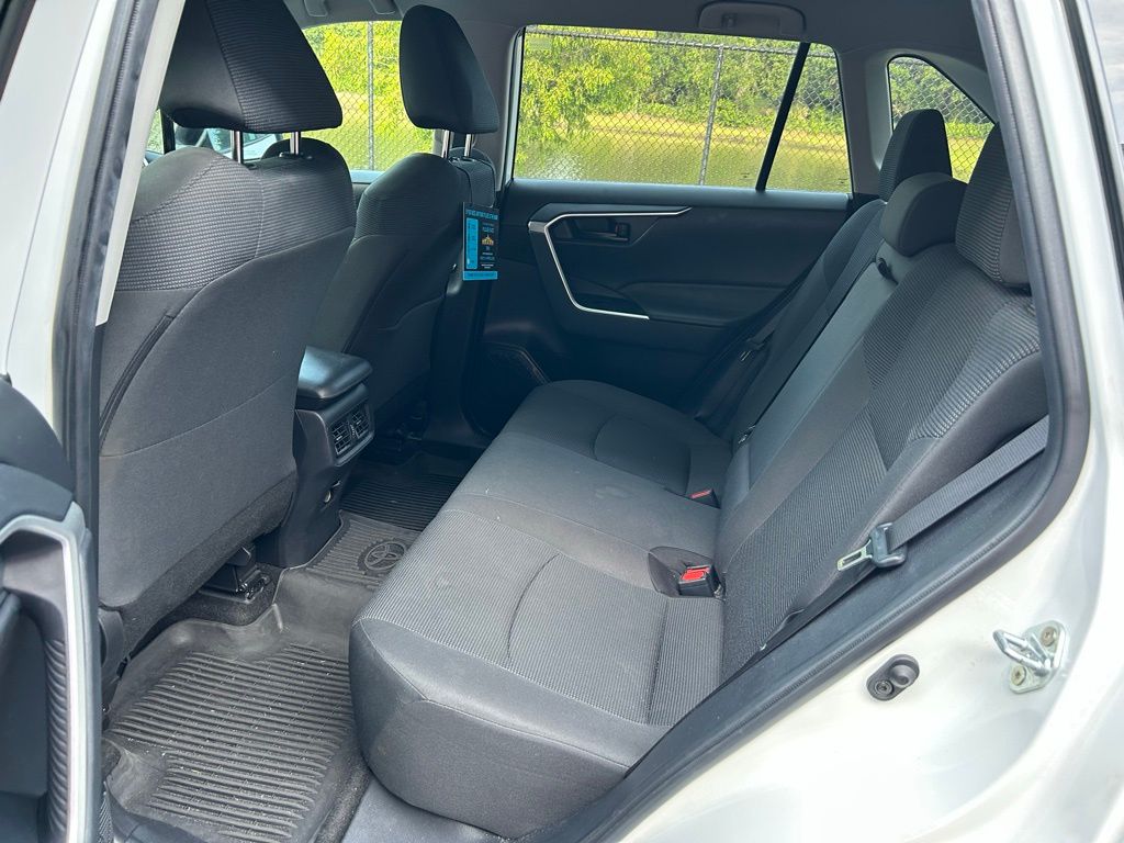 2024 Toyota RAV4 LE 13