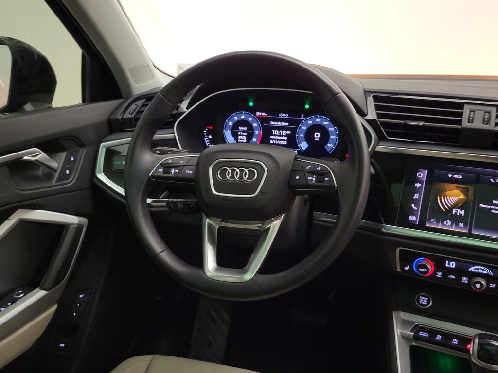 Thumbnail: 2024 Audi Q3 - 20