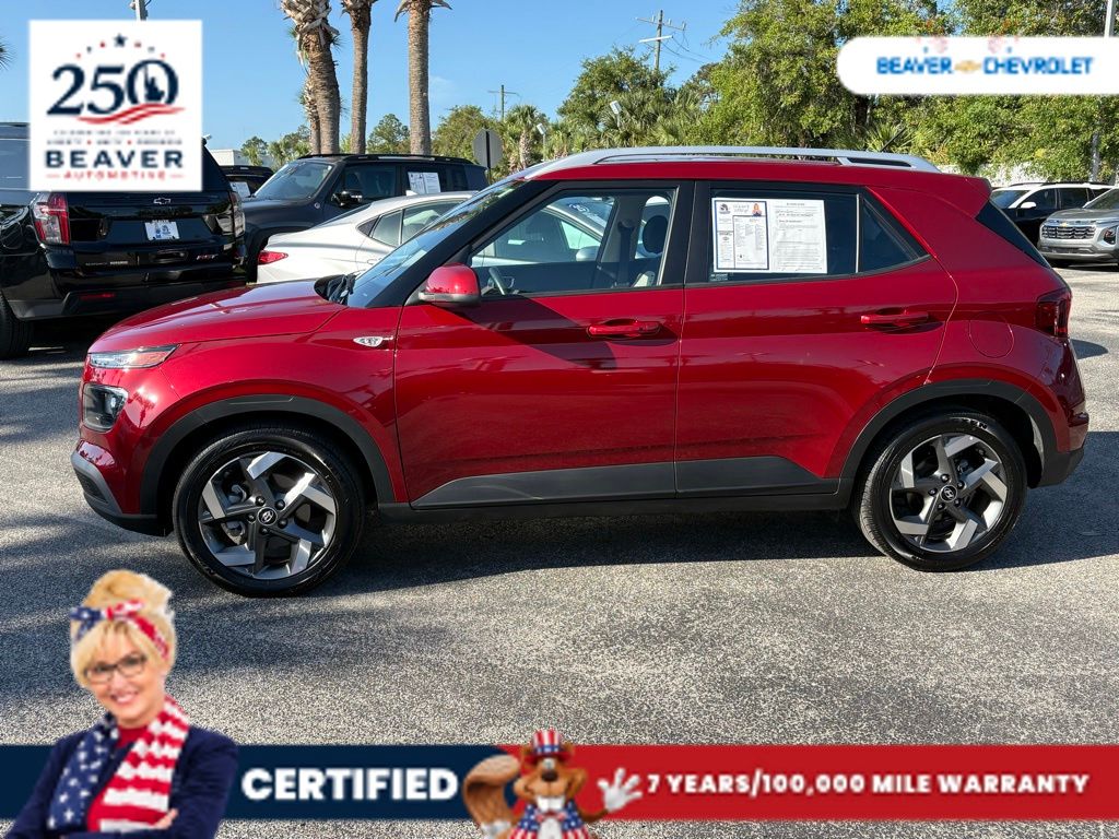 Used 2025 Hyundai Venue SUV