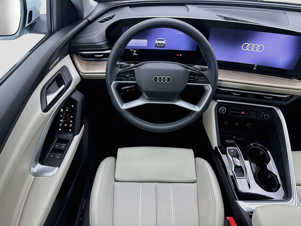Thumbnail: 2026 Audi Q5 - 10