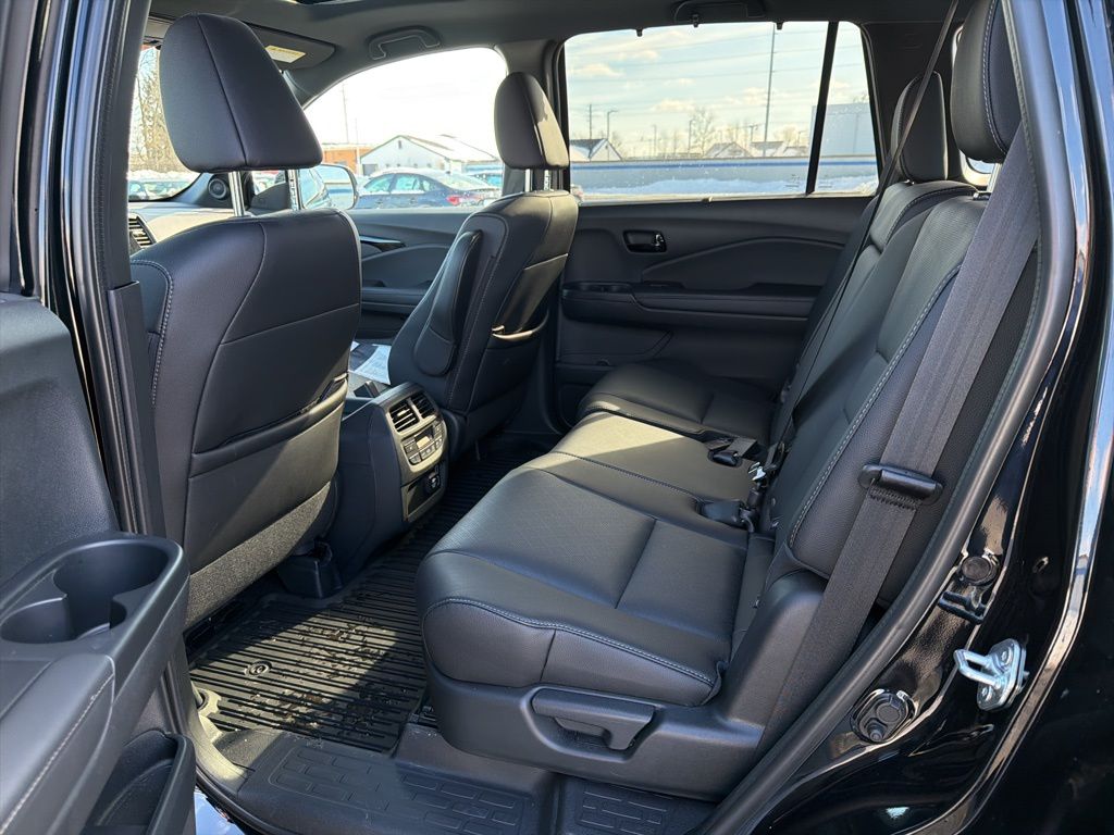 Thumbnail: 2023 Honda Passport - 20