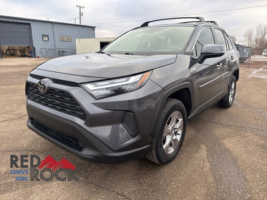2023 Toyota RAV4 XLE FWD
