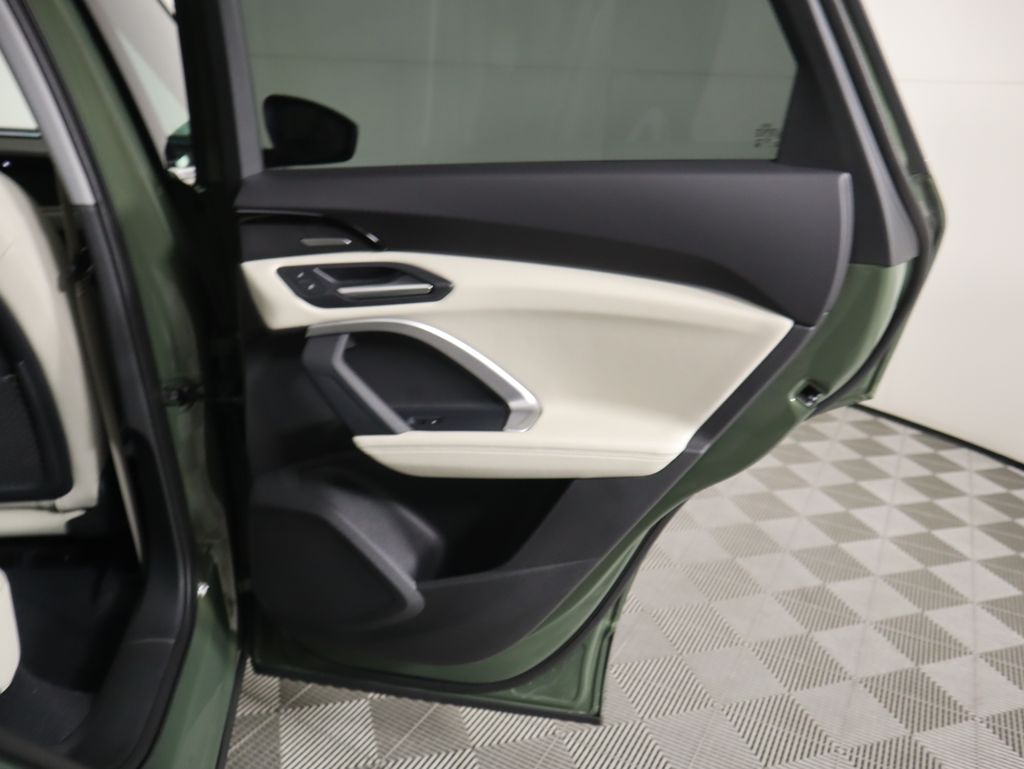 Thumbnail: 2025 Audi Q5 - 30