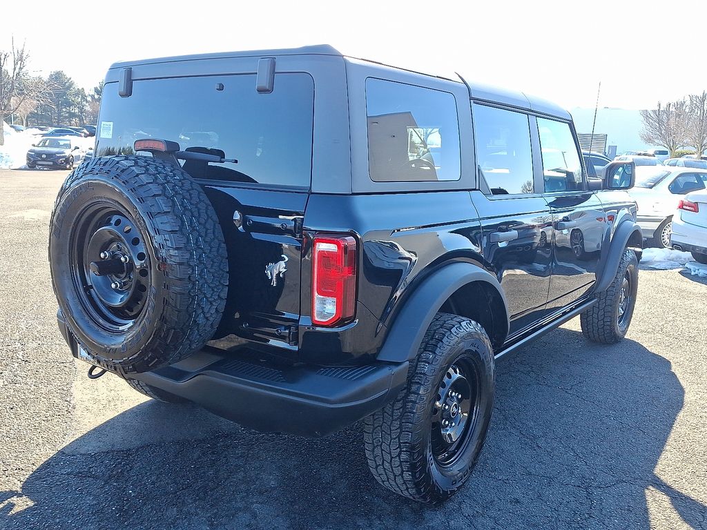 Thumbnail: 2023 Ford Bronco - 6