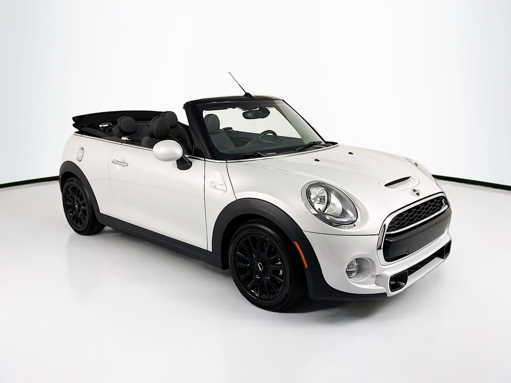 Thumbnail: 2018 MINI Cooper - 3