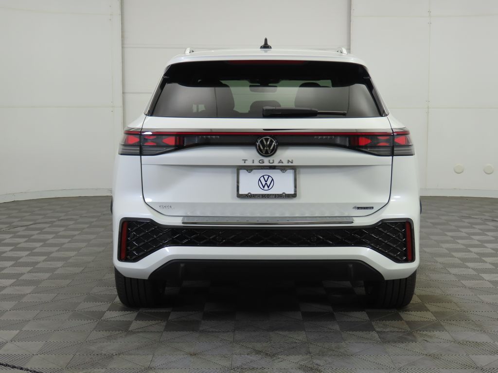 2025 Volkswagen Tiguan SE R-Line 7