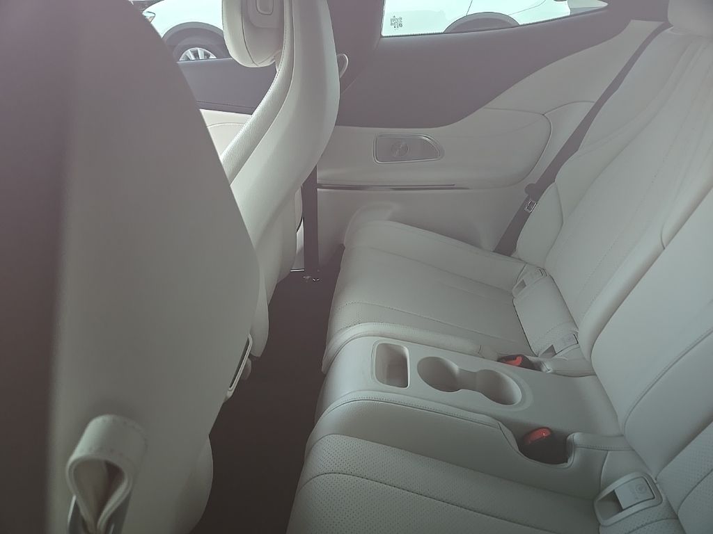 Thumbnail: 2024 Mercedes-Benz CLE - 7