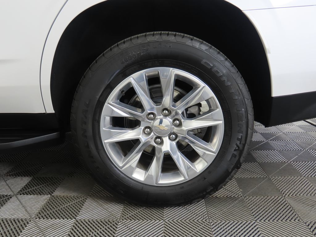 Thumbnail: 2023 Chevrolet Tahoe - 29