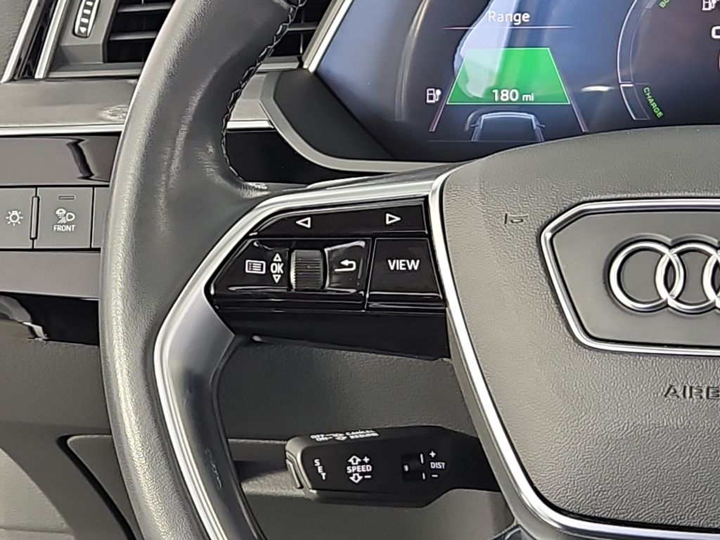 Thumbnail: 2024 Audi Q8 e-tron - 31