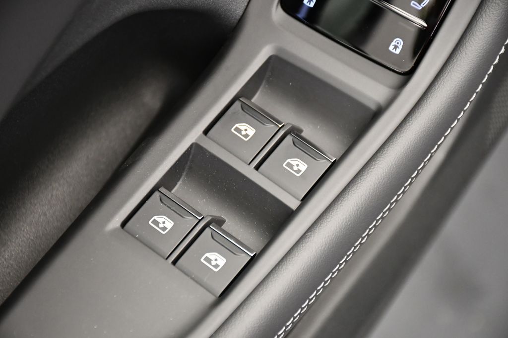 Thumbnail: 2025 Audi A5 - 32