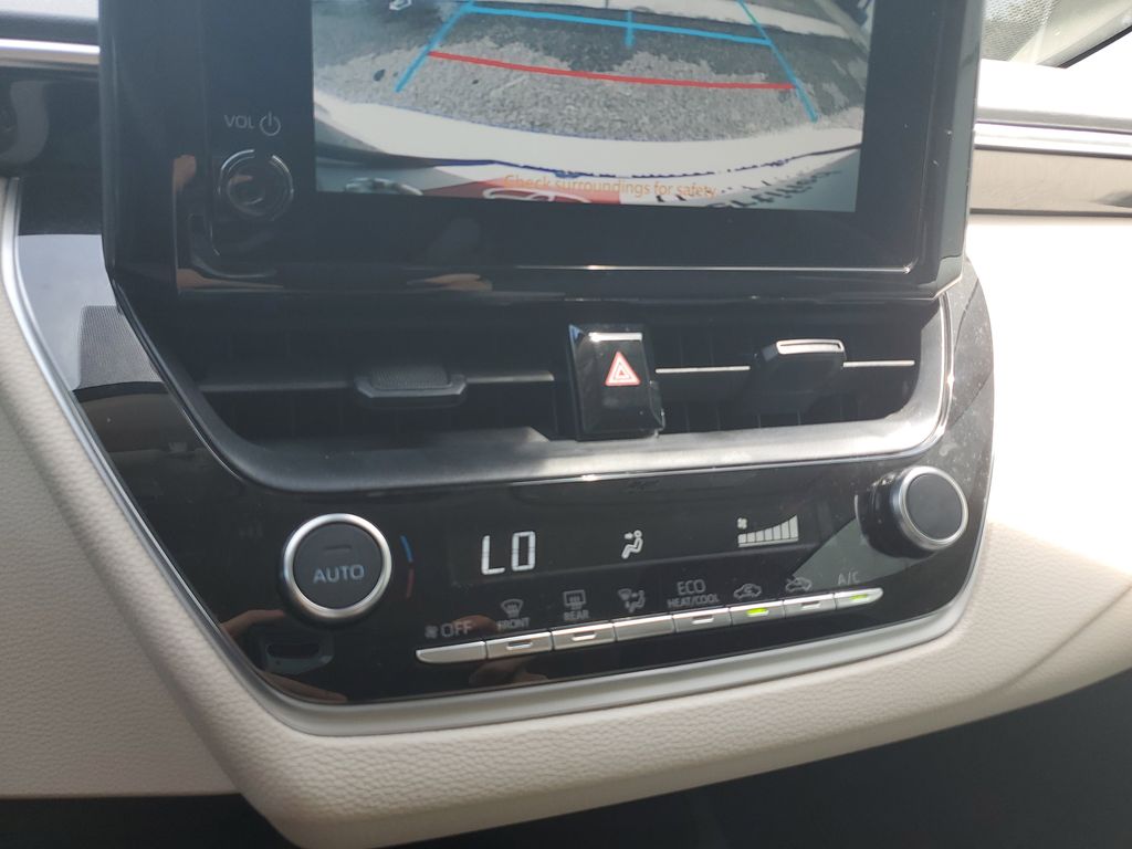 2023 Toyota Corolla LE photo 20