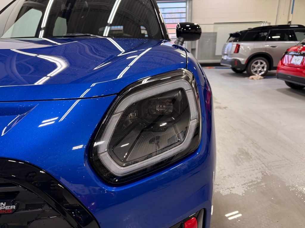 Thumbnail: 2026 MINI Cooper Countryman - 9