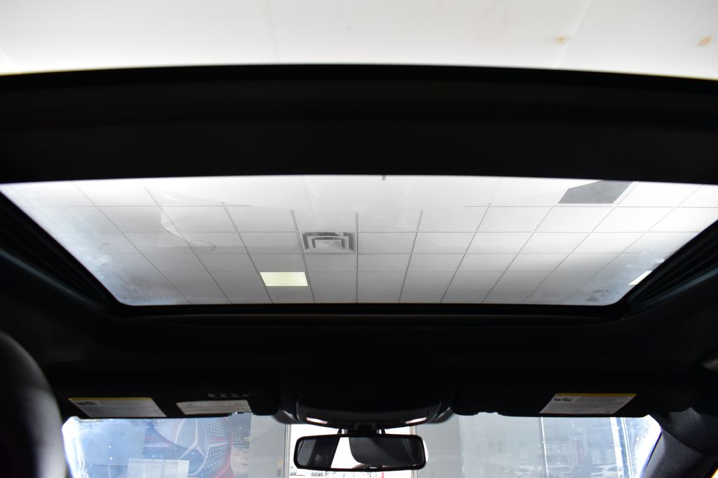 Thumbnail: 2019 Lincoln MKC - 25