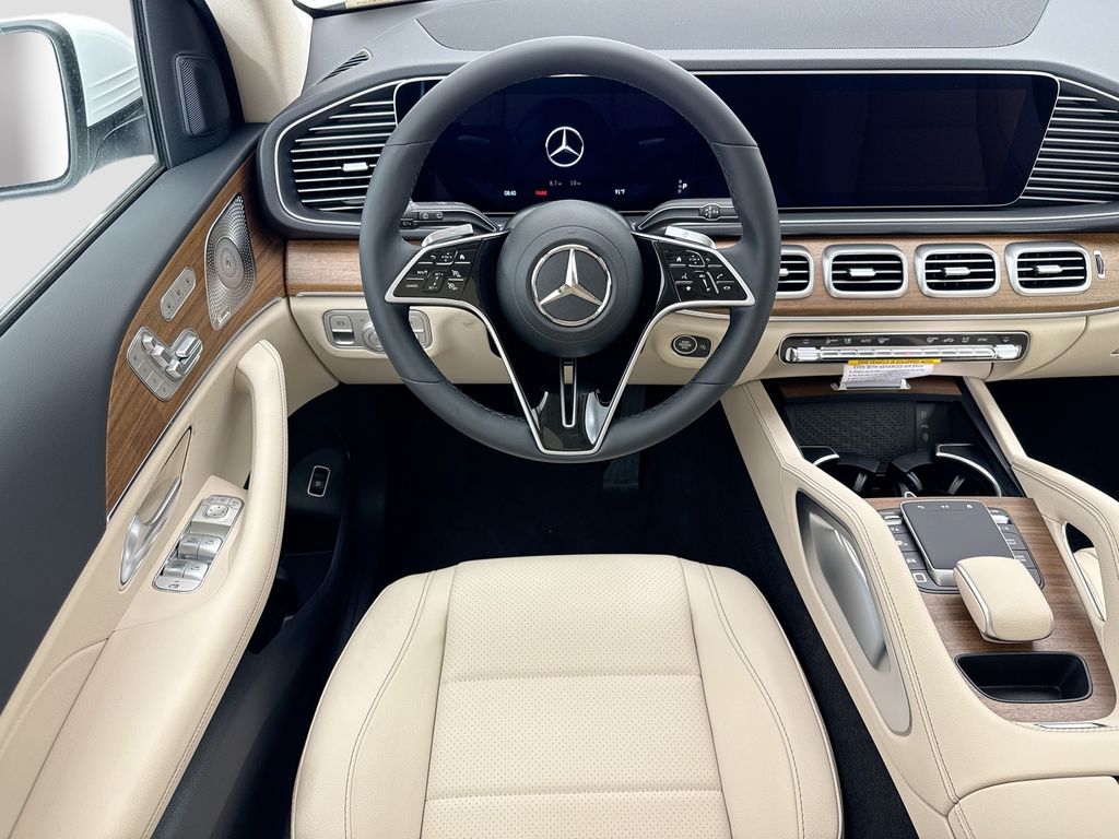 Thumbnail: 2026 Mercedes-Benz GLE - 10