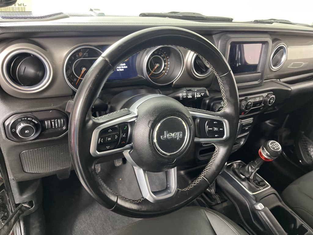 2018 Jeep Wrangler Unlimited Sahara 22