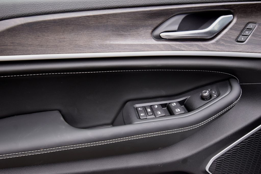 new 2026 Jeep Grand Cherokee car, priced at $47,806