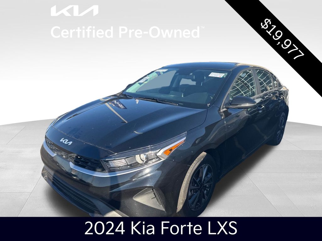 Aurora Black Pearl 2024 Kia Forte Sedan Front-Wheel Drive Continuously Variable Transmission