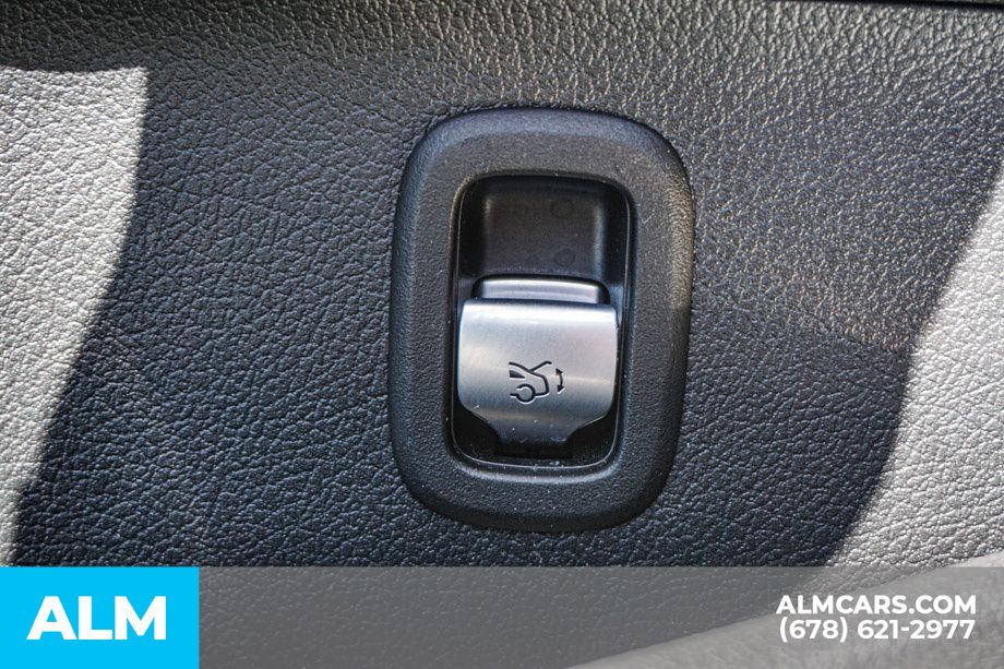 Used 2024 White Mercedes-Benz C 43 AMG® image 53