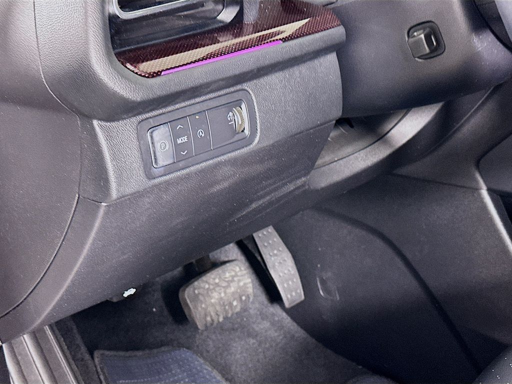 Thumbnail: 2024 Chevrolet Traverse - 10