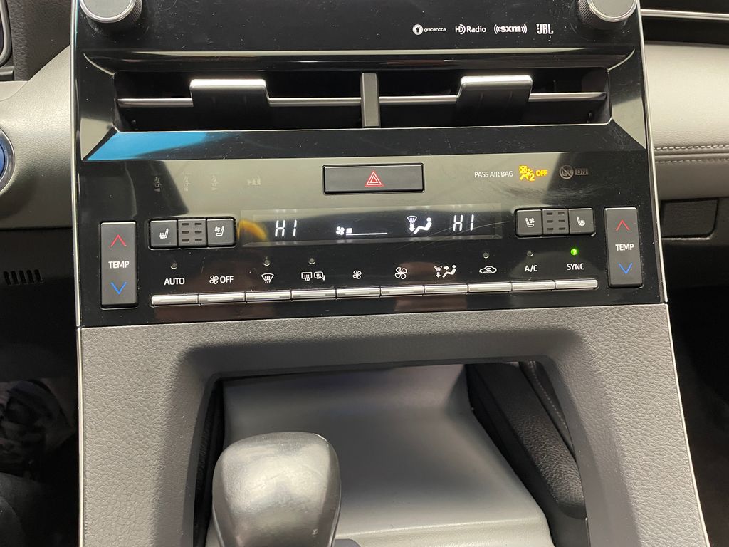 Thumbnail: 2019 Toyota Avalon - 27