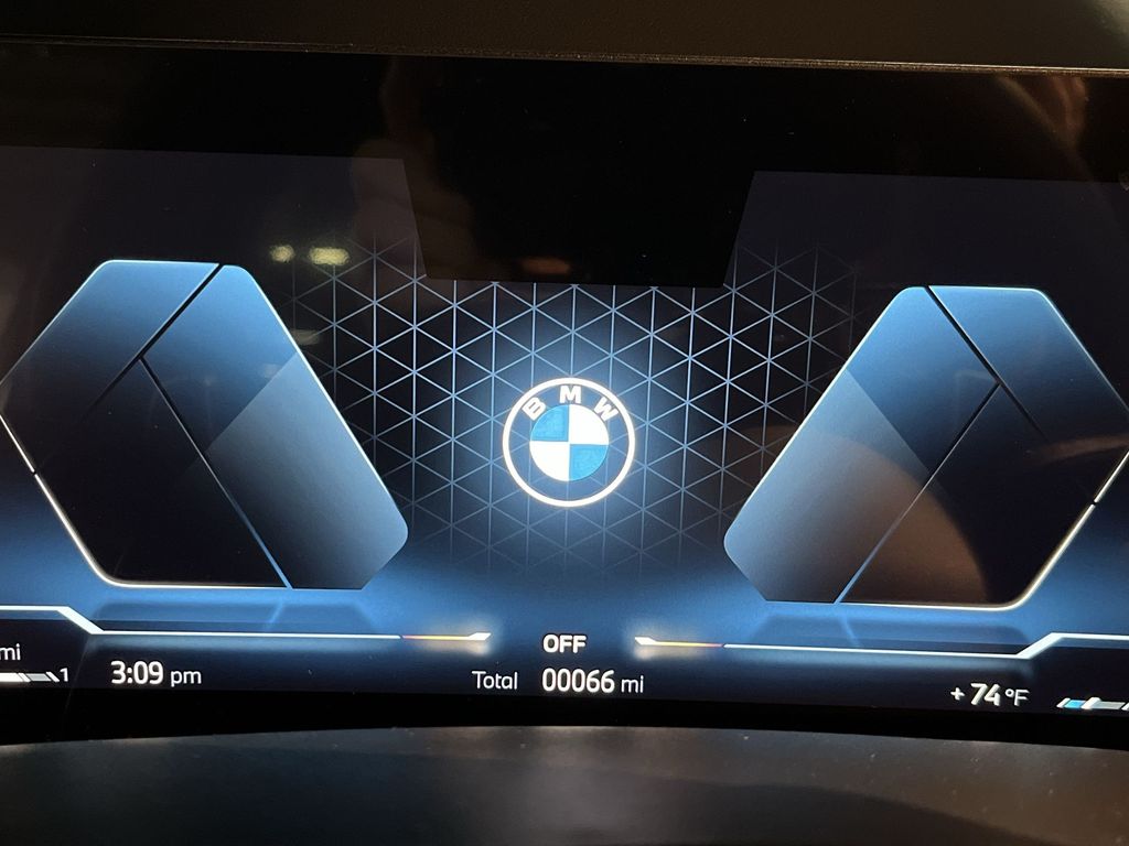 Thumbnail: 2026 BMW X5 - 15