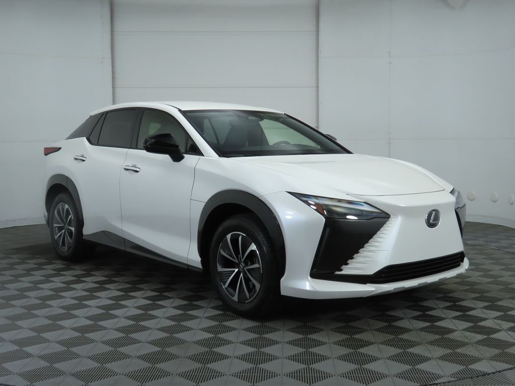 2024 Lexus RZ 300e 3