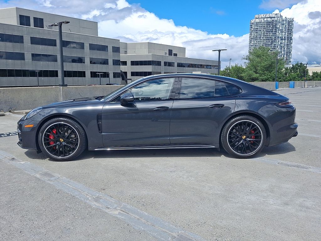Thumbnail: 2019 Porsche Panamera - 2