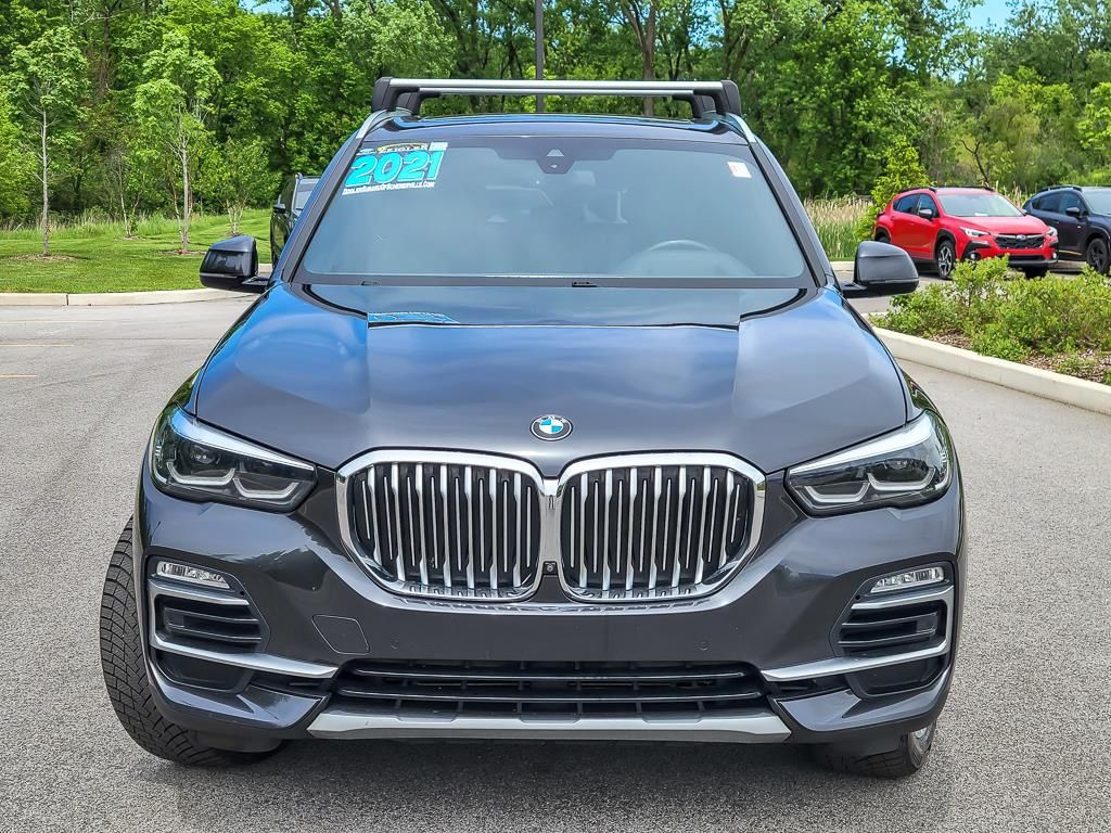 View vehicle photo 5