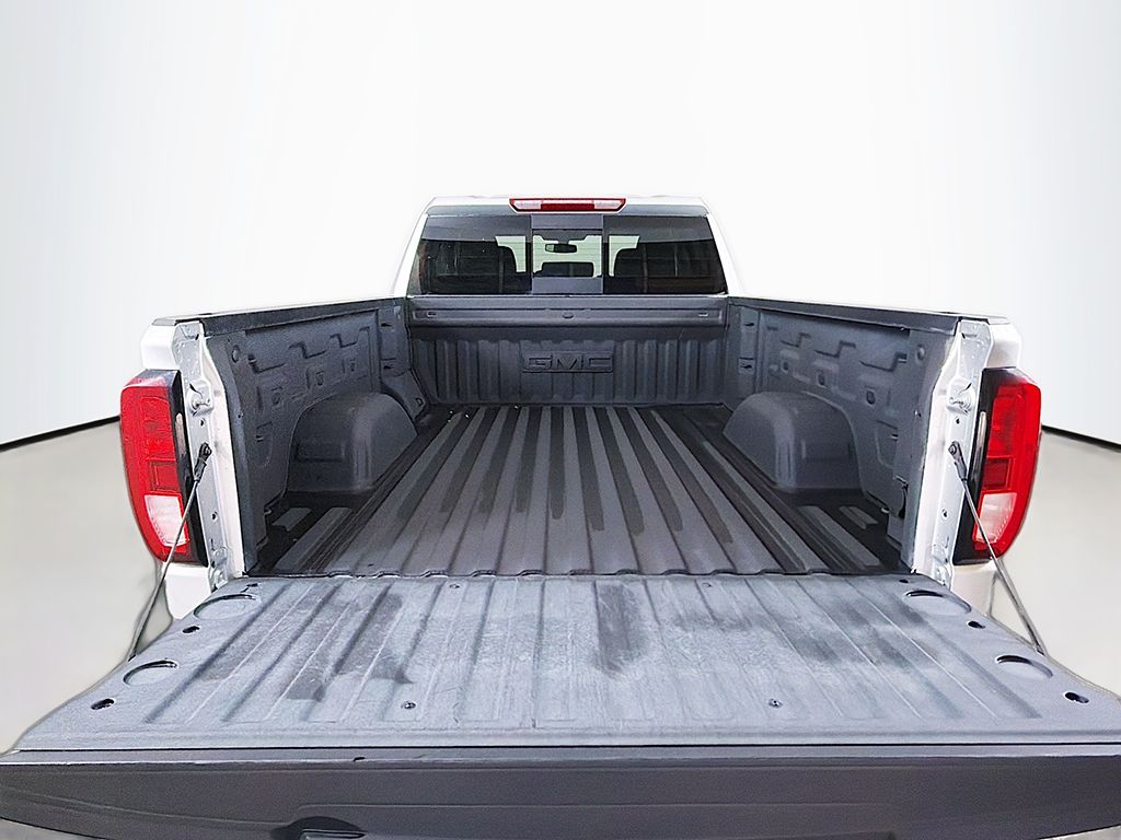 Used 2019 Silver GMC SLE image 15