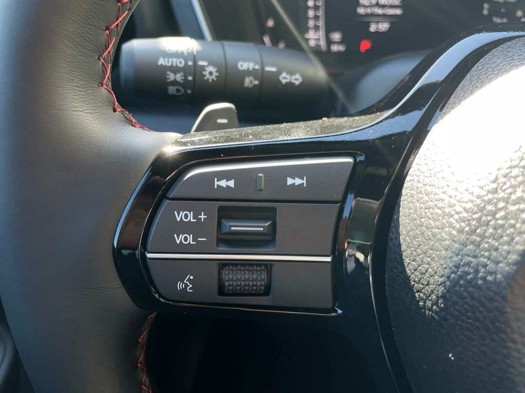 Thumbnail: 2025 Honda Pilot - 15