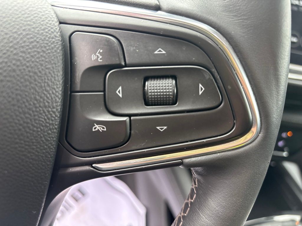 Used 2023 Buick Envision SUV