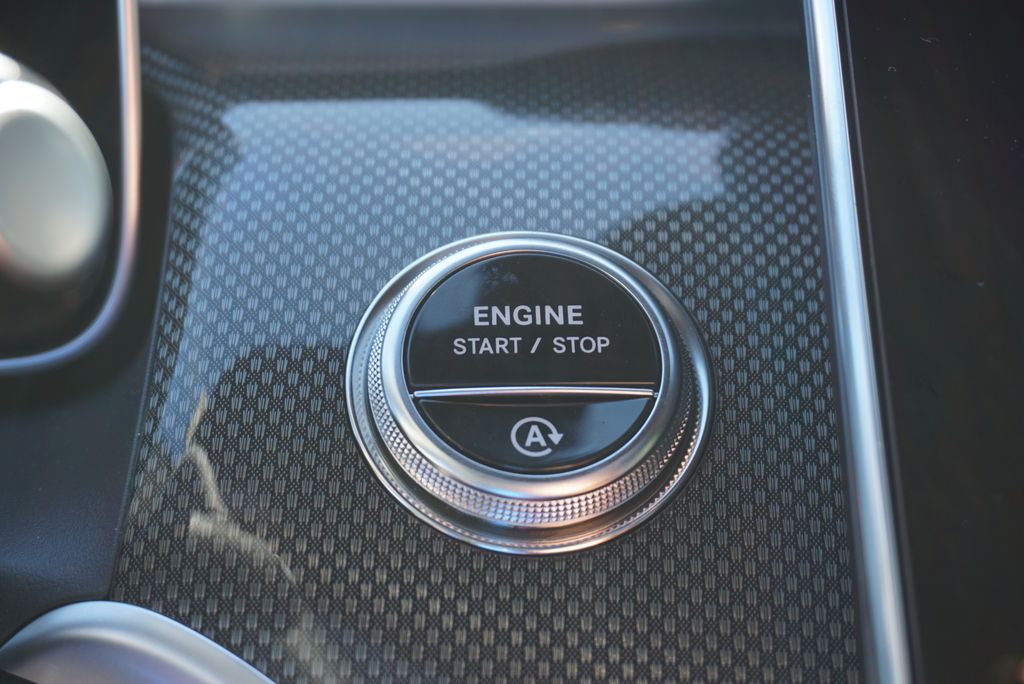 Thumbnail: 2026 Mercedes-Benz GLC - 32