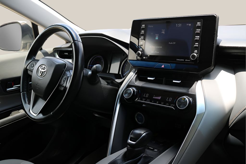 Used Car 2021 Toyota Venza  Le For Sale Under $25,000 In Austin, Texas