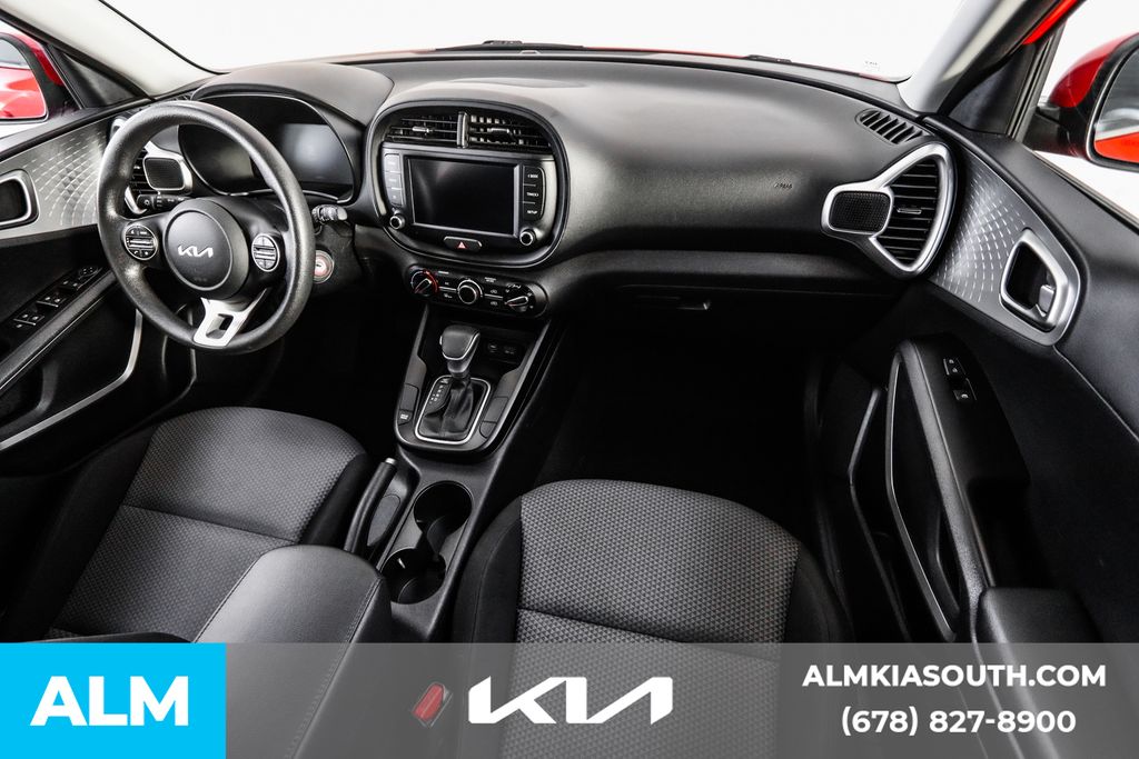 2023 Kia Soul LX photo 20