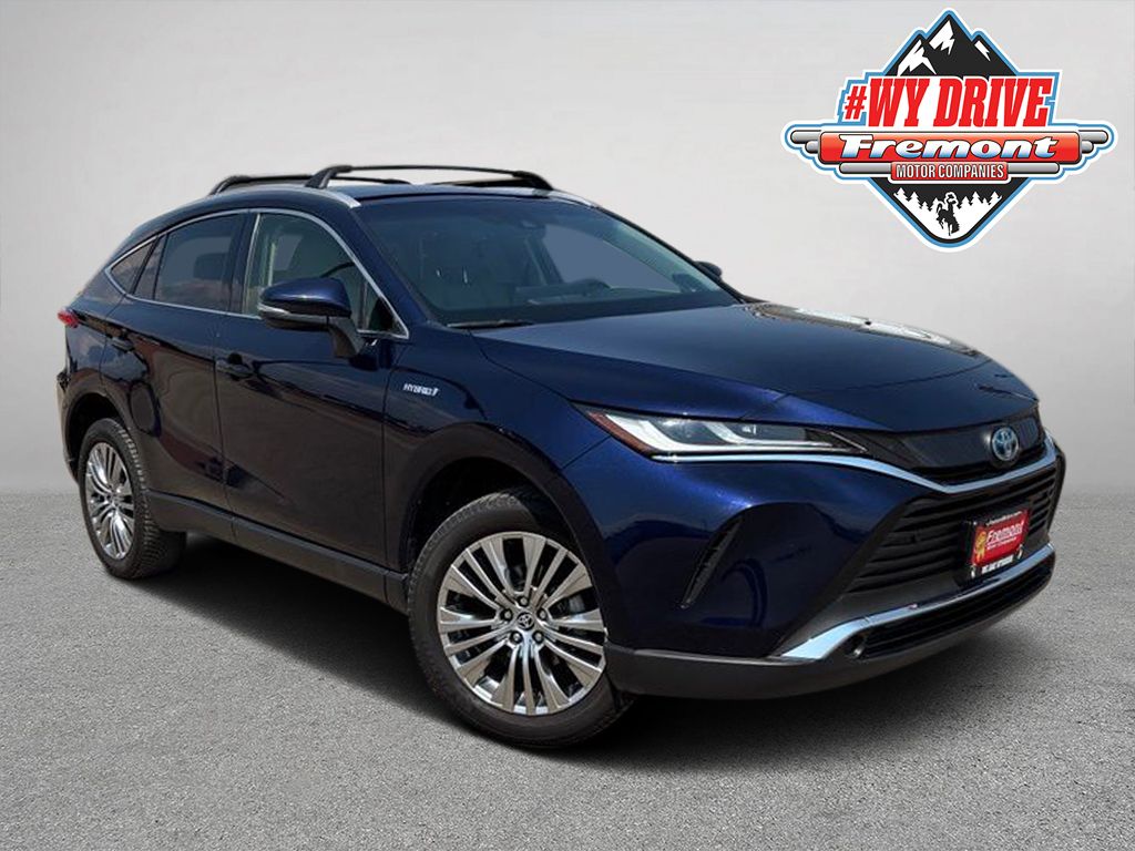  2021 Toyota Venza XLE AWD   