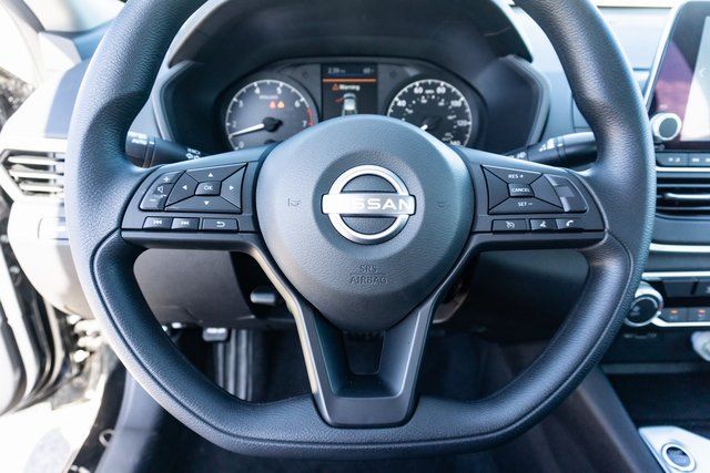 2025 Nissan Altima 2.5 S 12