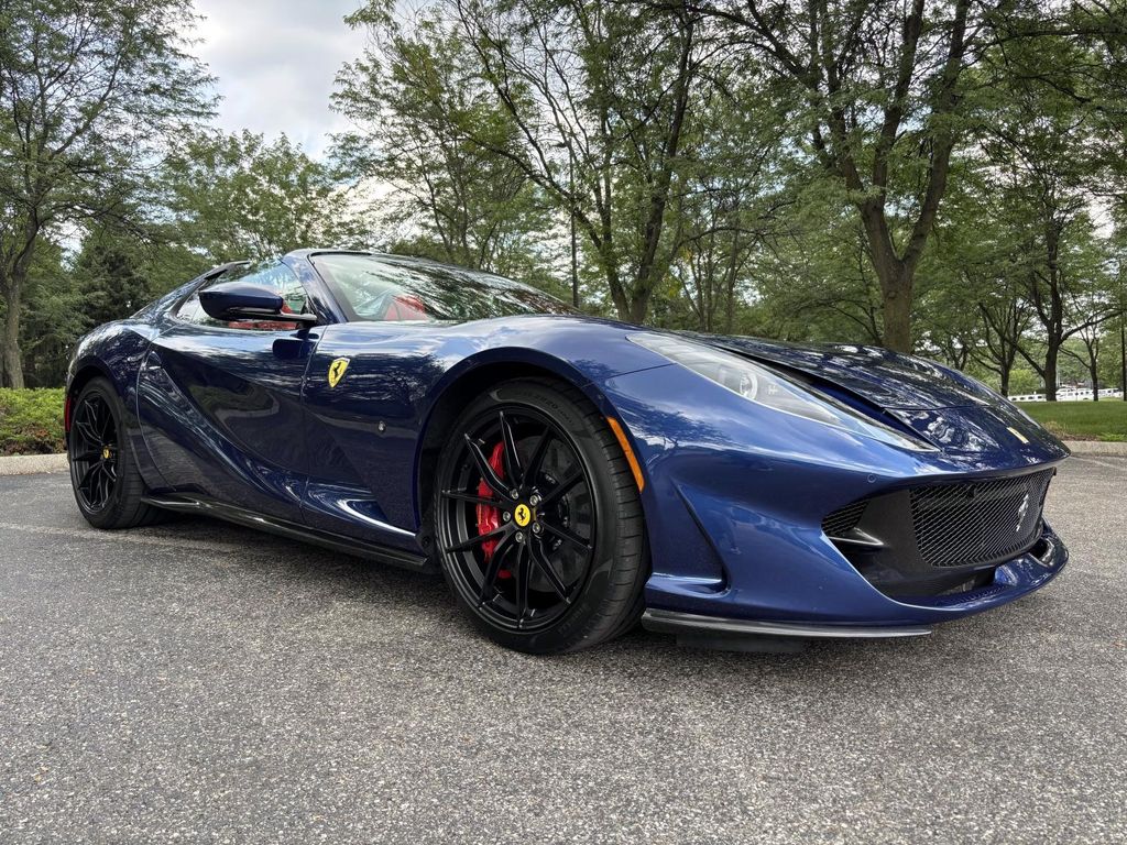 /2023 Ferrari 812-GTS
