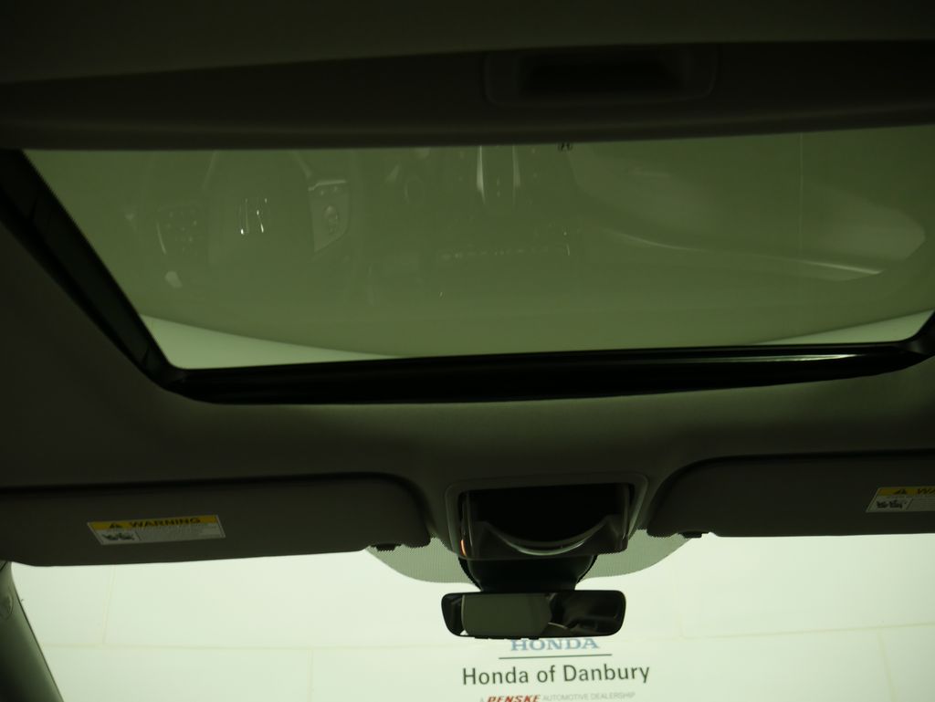 Thumbnail: 2023 Honda Odyssey - 13