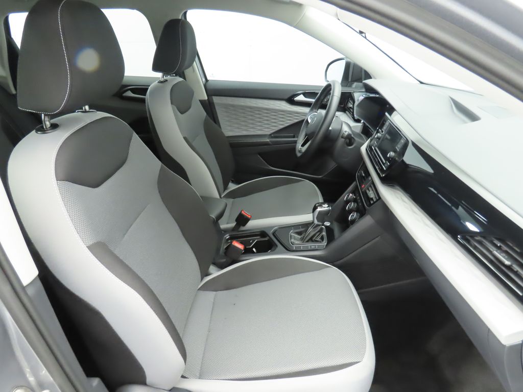 Thumbnail: 2024 Volkswagen Taos - 18