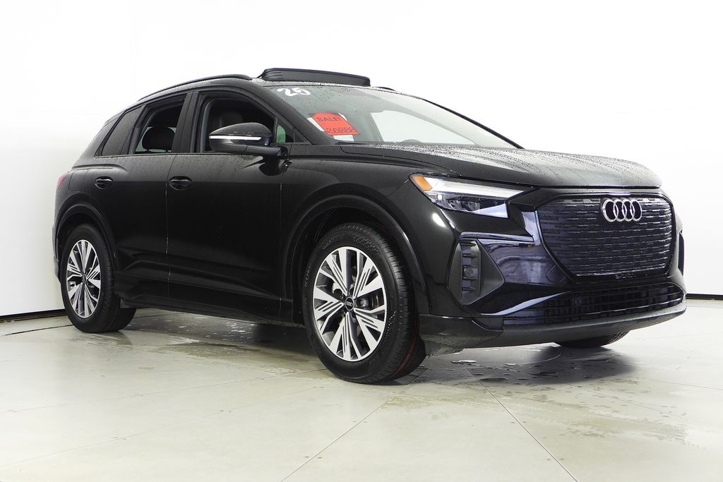 Thumbnail: 2025 Audi Q4 e-tron - 4