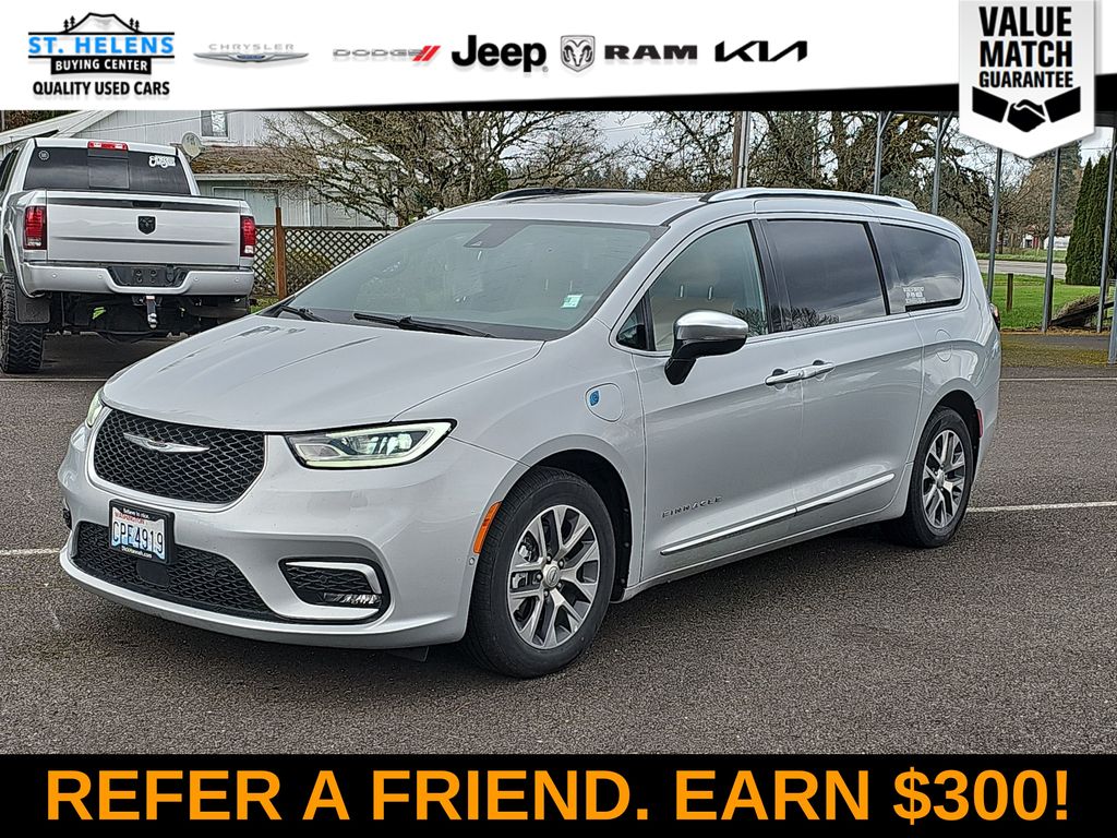 2023 Chrysler Pacifica Hybrid Pinnacle FWD