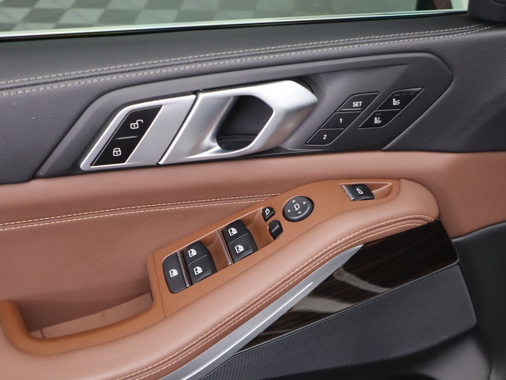 2021 BMW X5 sDrive40i 24
