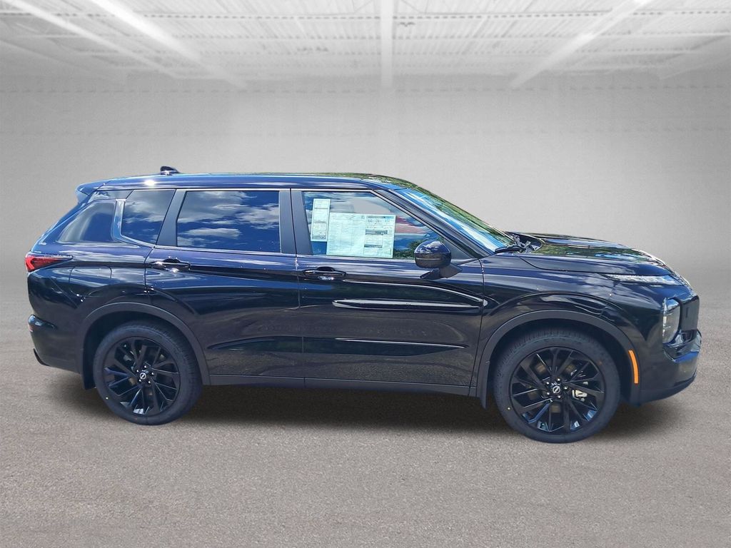 2026 Nissan Rogue Plug-In Hybrid SL Black at South Hills Kia