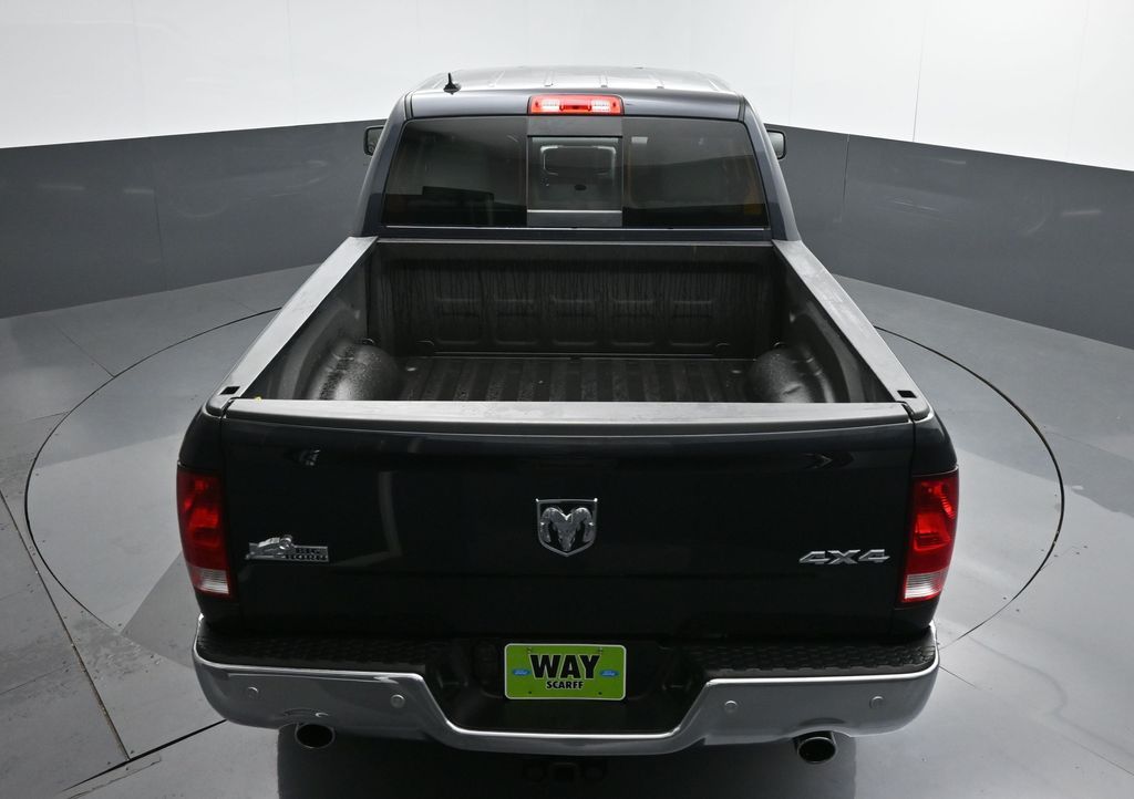 2018 Ram 1500 Big Horn Crew Cab 4x4 5'7" Box