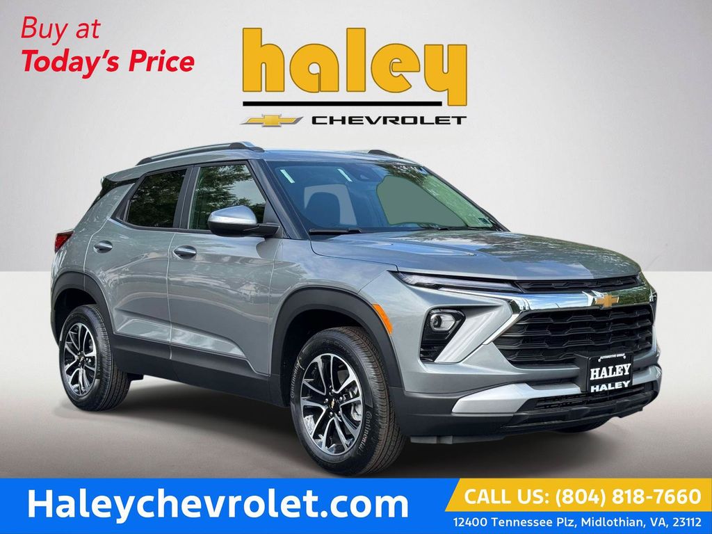 Sterling Gray Metallic 2026 Chevrolet Trailblazer SUV / Crossover Four-Wheel Drive 9-Speed Automatic