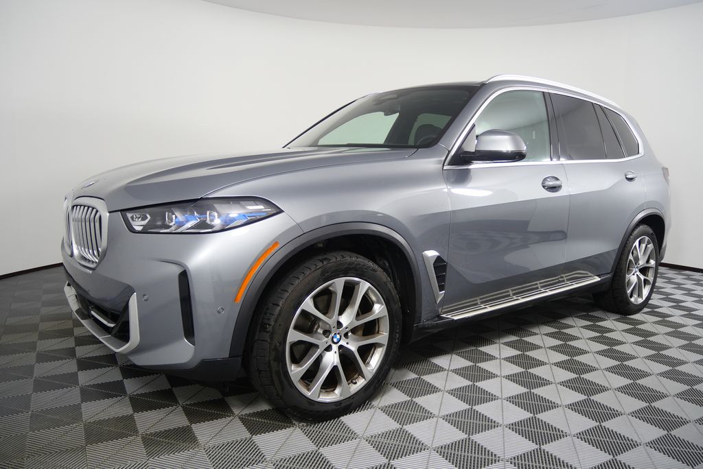 Thumbnail: 2024 BMW X5 - 8